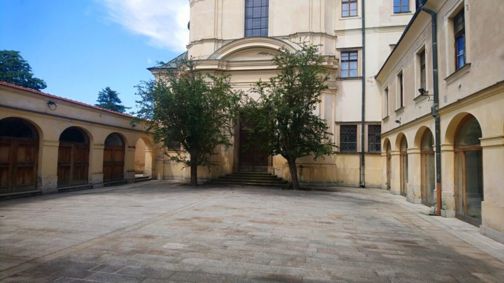 Městská hudební síň Hradec Králové - atrium